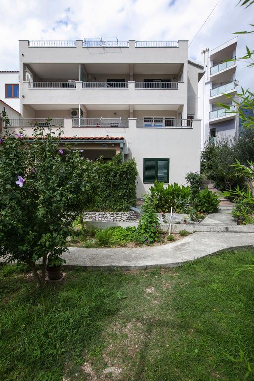 Apartments Meri Макарска Екстериор снимка